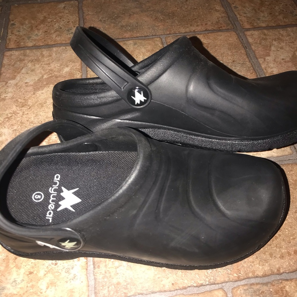 Nursing Clogs